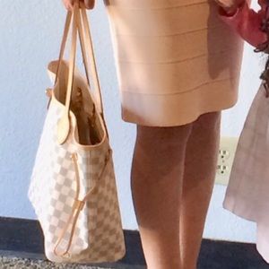 Louis Vuitton MM Azur…